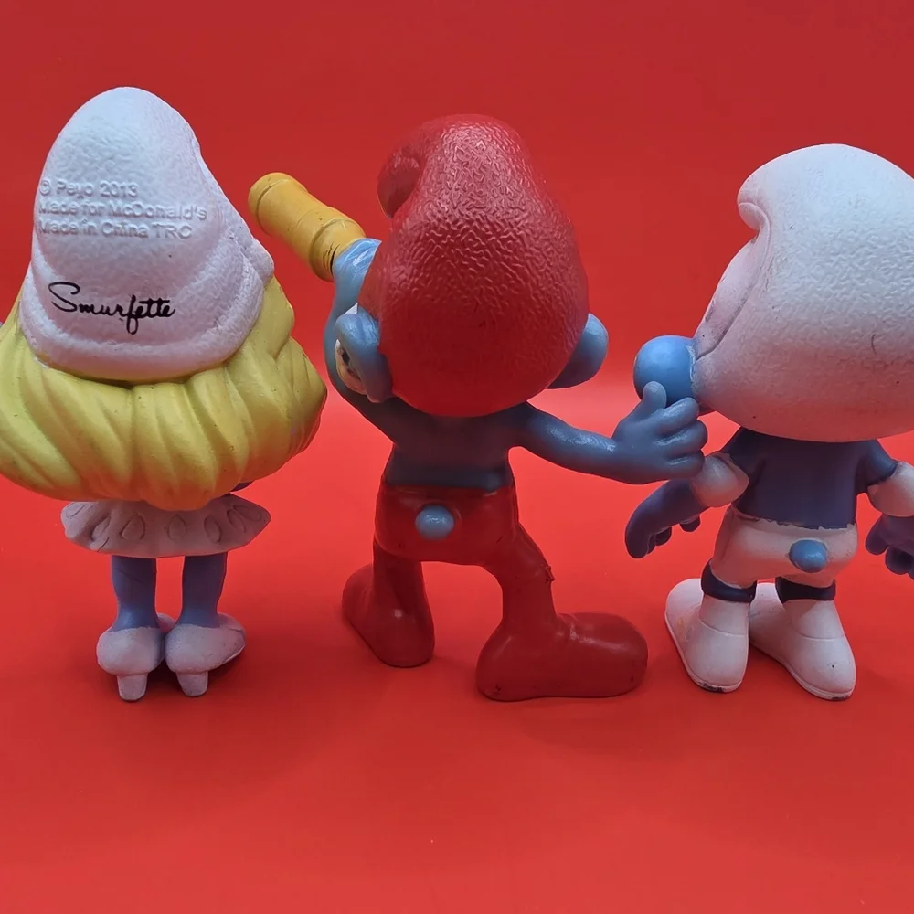 2013 McDonald's Papa Smurf, Panicky Smurf, Smurfette The Smurfs - Picture 3 of 4